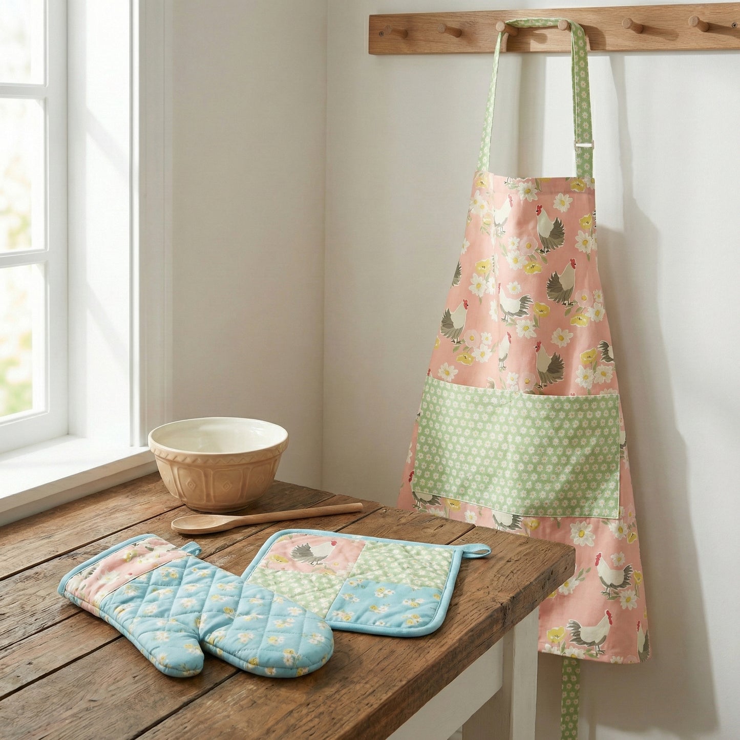 Trio Project Panel - 08