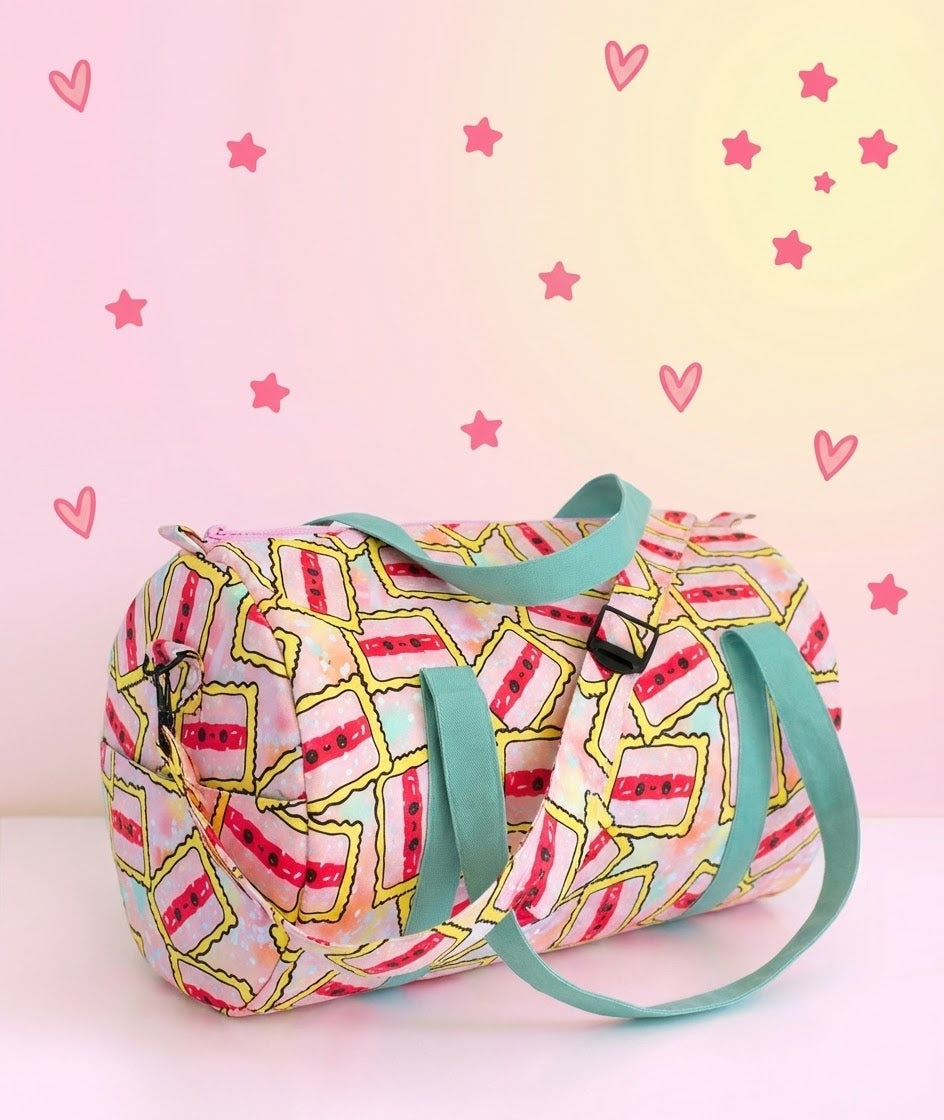 Stylish fabric duffle bag