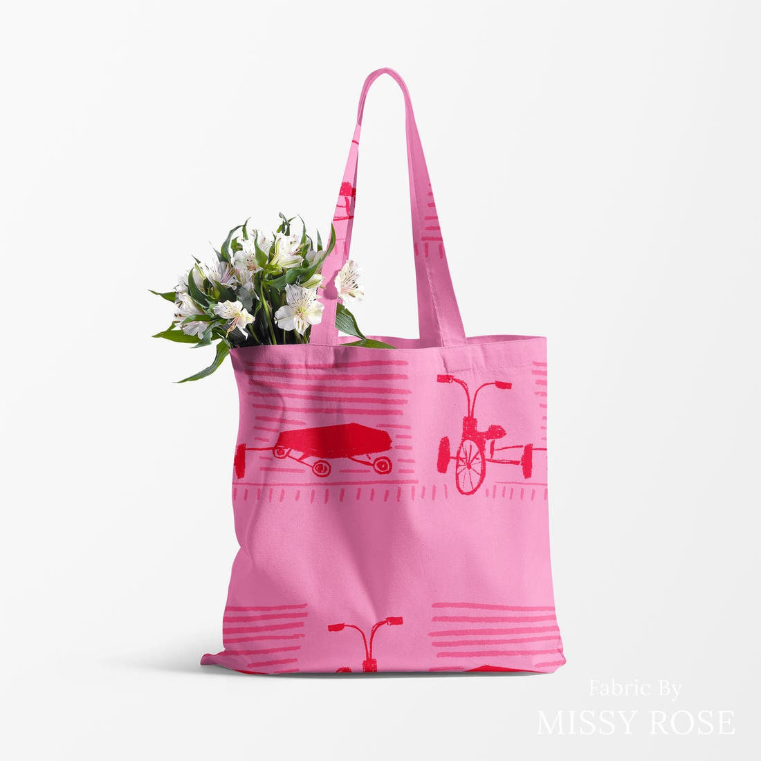 Laura Hamzic 89 made up as a tote bag - see how the print looks made up | Fabric by Missy Rose